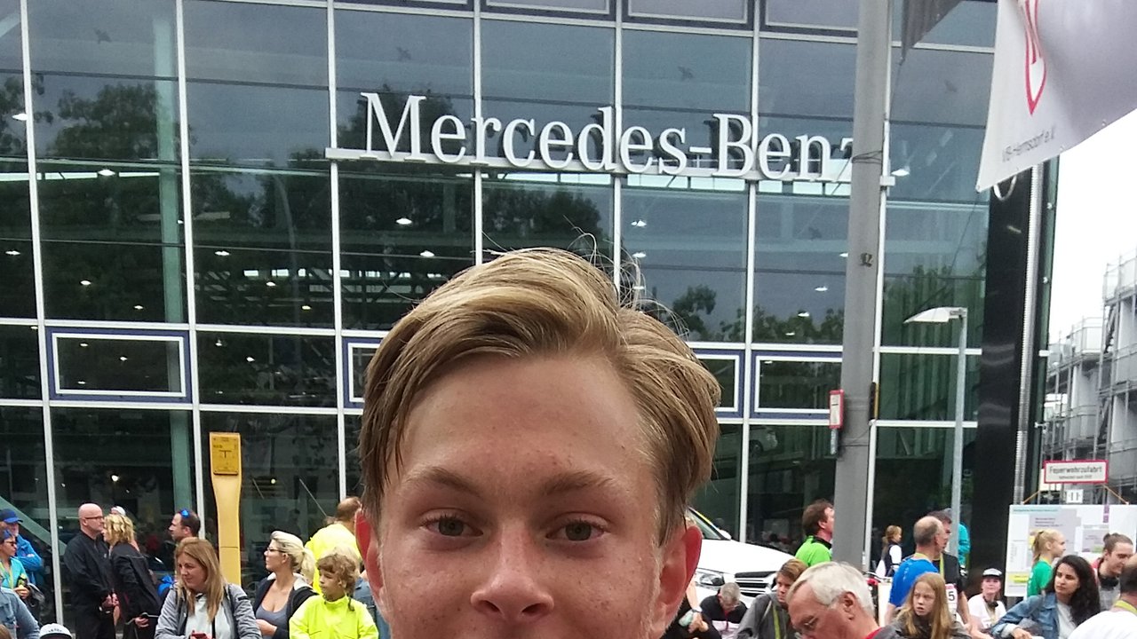 1. Platz der MJU 18 beim Mercedes-Benz-Halbmarathon